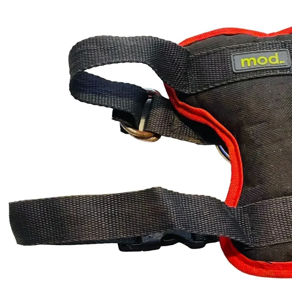 10/$25🦋 MOD Black & Red Pet Safety Car Harness - Size Small